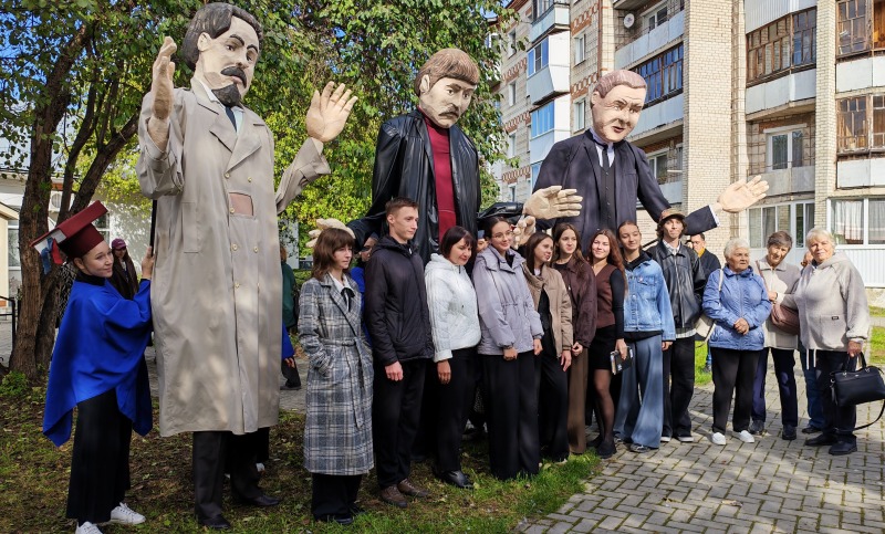 Встреча на родной земле писателя