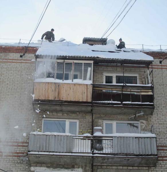 Идёт борьба со снегом
