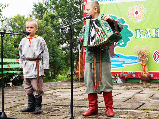 БЬЮТ РОДНИКИ ЗЕМЛИ КЛИМОВСКОЙ