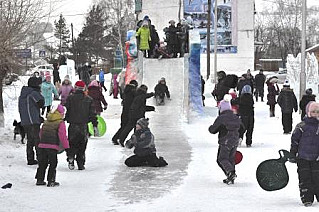 Детское счастье на "Снежном городке"