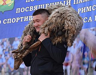 Встретили айраном и талганом