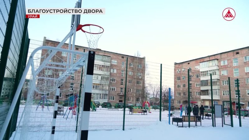 БЛАГОУСТРОЙСТВО ДВОРА.