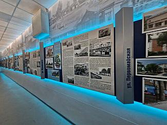 Тематическая рекреация оформлена к новому учебному году в школе № 3