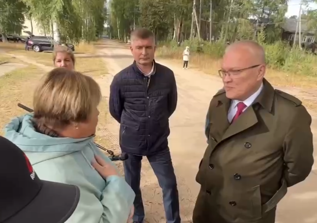 Могли бы и обидеться на жизнь и на власть, но нет. Глава Кировской области посетил Каринторф