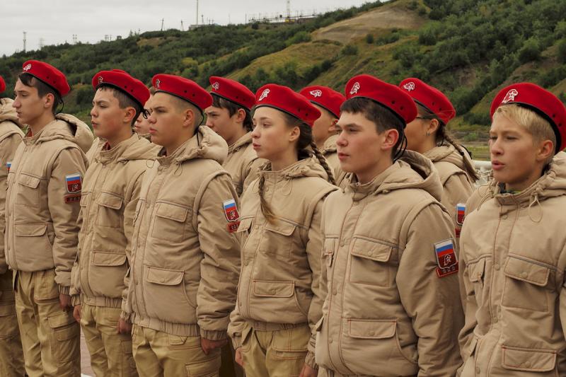 «Юнармия» на марше