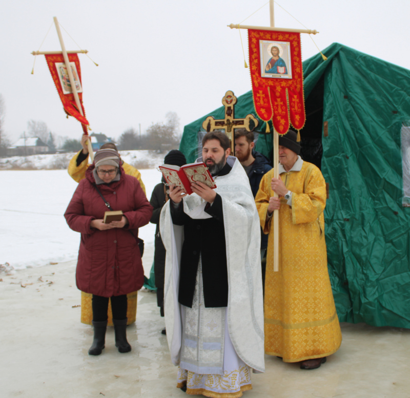 Крещенская вода – здоровье на года!