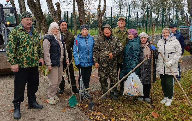 Весело и задорно прошёл субботник!