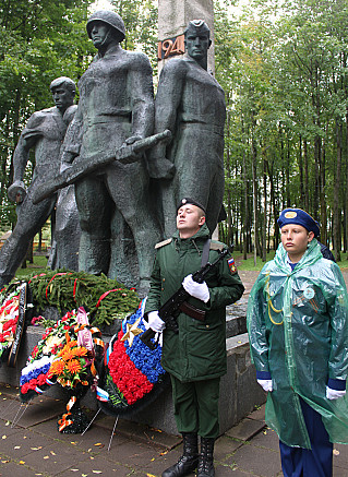 Стихи Александра Петраченкова