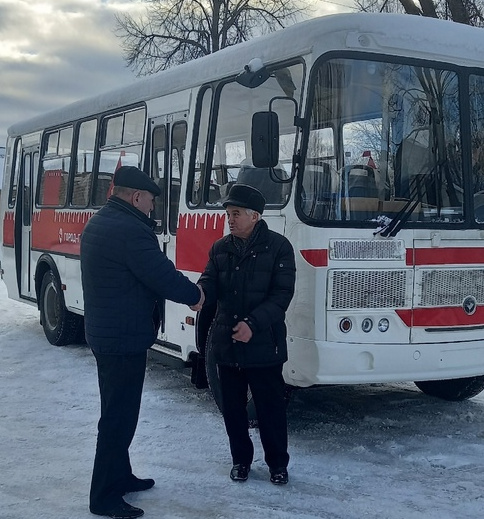 Новогодний подарок  району