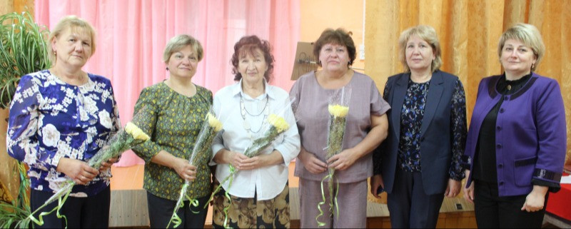 Детства последний звонок