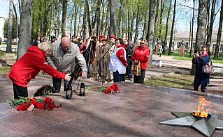 "Огонь Памяти" зажгли на родине Советской гвардии