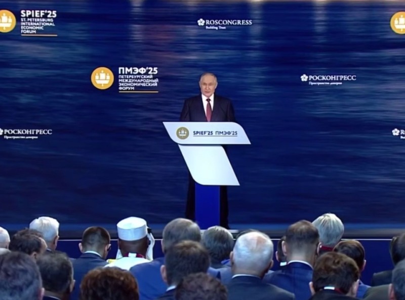 Владимир Путин назвал Смоленскую область  одной из самых растущих в рейтинге инвестклимата