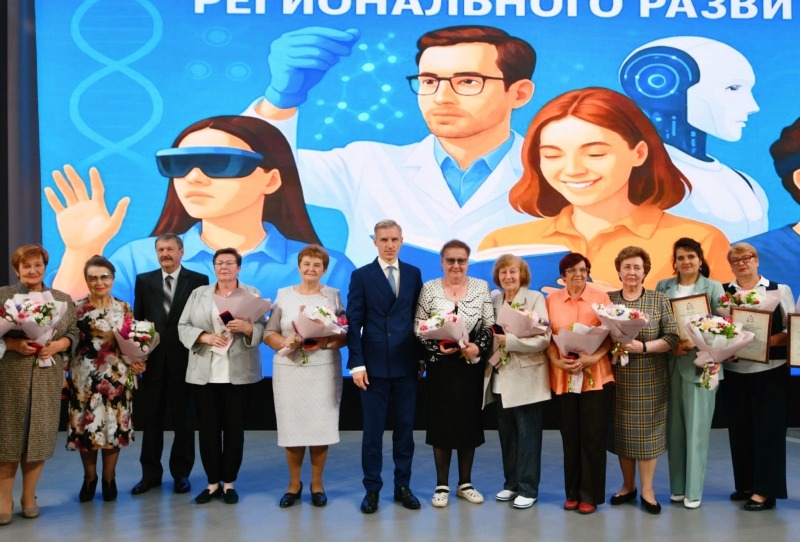 Василий Анохин: Развитие сферы образования — это инвестиции в будущее региона, его экономику и социальную сферу.