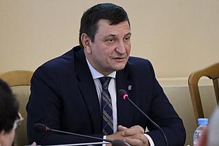 Председатель Смоленской областной Думы Игорь Ляхов: На встрече Президента Российской Федерации Владимира Путина и Губернатора Василия Анохина были озвучены наиболее важные вопросы для региона