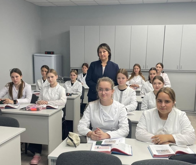 В Смоленской области в ФАПы приходят работать молодые специалисты