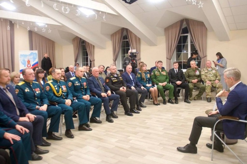 Участники образовательной программы "Герои СВОего времени. Смоленск" начали работать с наставниками.