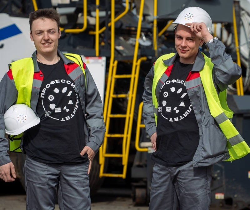 Смолян приглашают на День открытых дверей в образовательные центры «Профессионалитета»