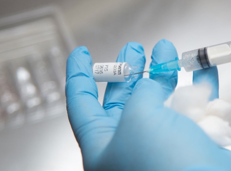 Смоляне активно прививаются от гриппа и ОРВИ