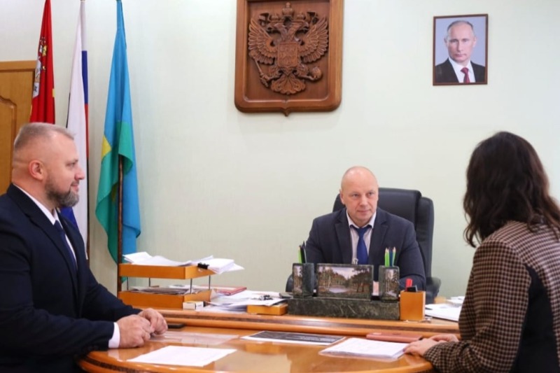 Курсант программы «Герои СВОего времени. Смоленск» Иван Карташев приступил к практике в администрации Рославльского округа