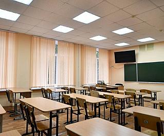 Василий Анохин: Капитальный ремонт еще 18 учреждений образования начнем в следующем году.