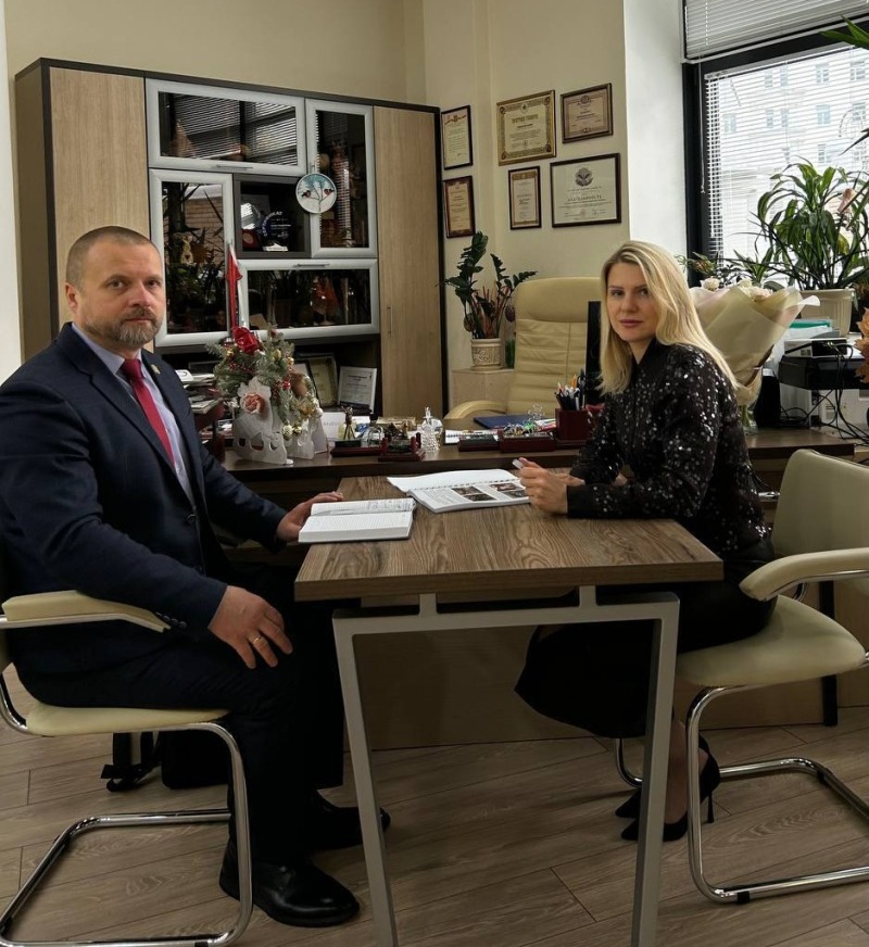 Выезды на объекты, работа с документацией, участие в приемах граждан: у курсантов образовательной программы "Герои СВОего времени. Смоленск" каждая неделя насыщена мероприятиями.