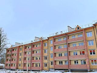 В 2026 году продолжаем реализацию программы обеспечения жильем детей-сирот и детей, оставшихся без попечения родителей.