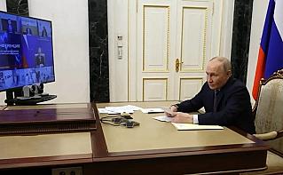 Президент Владимир Путин открыл новый онкологический диспансер в Смоленске