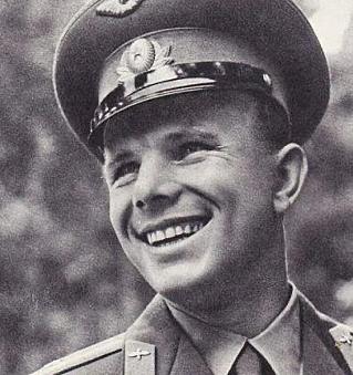 На заседании областной Думы депутаты единогласно поддержали нашу инициативу о присвоении звания Почетных граждан Смоленской области посмертно Юрию Алексеевичу Гагарину и Борису Николаевичу Петрову.