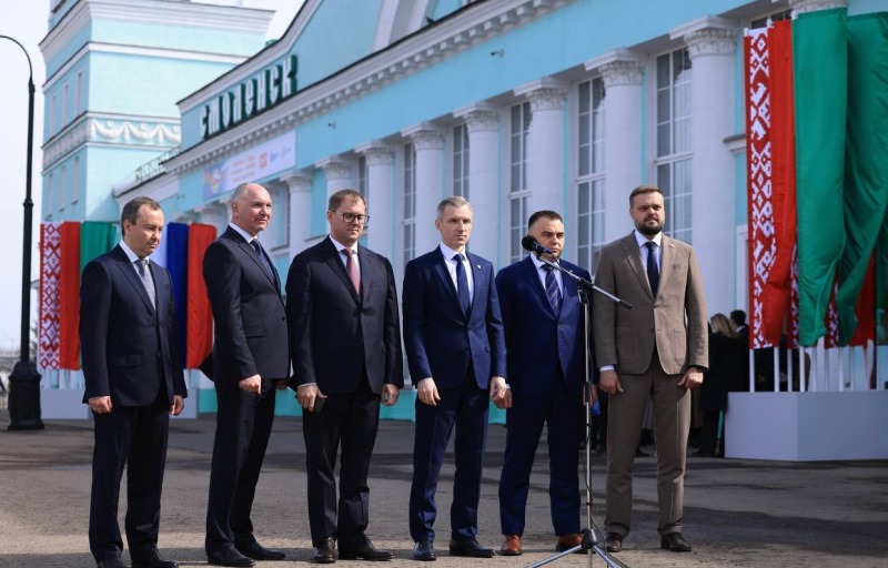 Итоги рабочей недели Губернатора Василия Анохина