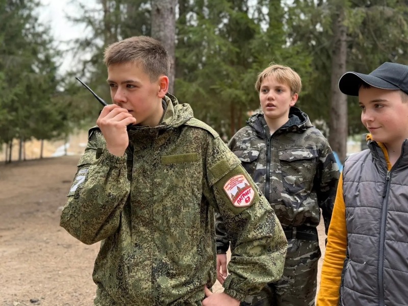 В Смоленской области действует более 400 военно-патриотических клубов и объединений