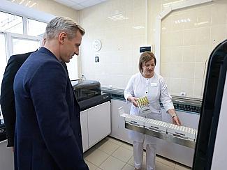 Губернатор Василий Анохин посетил Смоленскую областную клиническую больницу – наш флагманский медицинский центр.