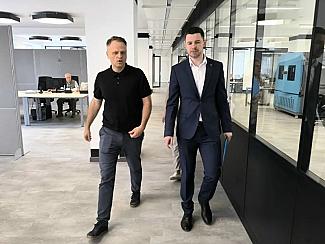В Гагаринский светотехнический завод наращивает производственные мощности