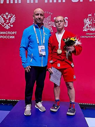 Смоленская спортсменка завоевала золото на II летней Всероссийской спартакиаде по самбо