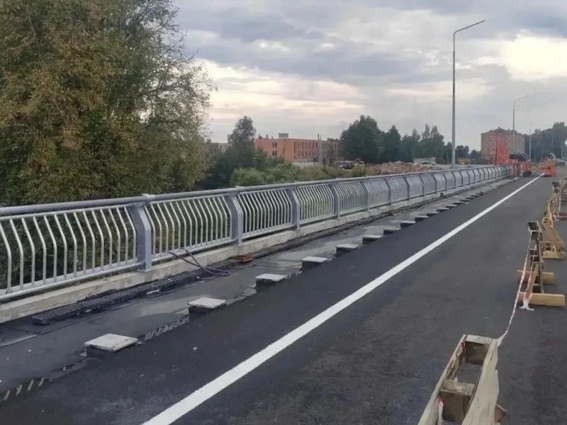 В Смоленской области ежегодно занимаются капитальным ремонтом мостов и мостовых сооружений в регионе, в том числе, в рамках нацпроекта "Инфраструктура для жизни".