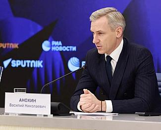 Василий Анохин: «Объем прямых инвестиций в Смоленскую область в 2025 году достиг исторического рекорда и превысил 120 миллиардов рублей»