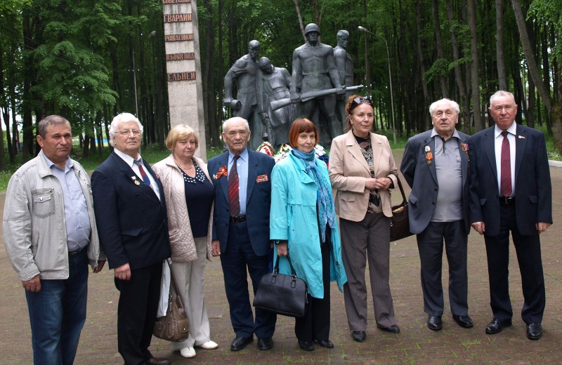 Московские ветераны  в гостях у ельнинцев