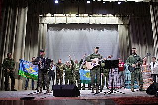 Я твой подвиг, дед, не забыл…