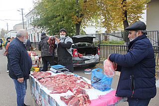 В Ельне прошла  сельскохозяйственная  ярмарка