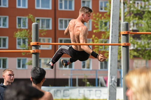 Праздничный спорт