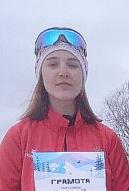 Виктория Илюшенко стала лучшей в гонке девочек 2007‑2008 года рождения на трехкилометровой дистанции