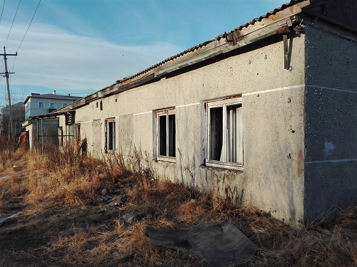 Муниципалитет разыскивает владельца бывшей фильмобазы на Невельской для предъявления претензии