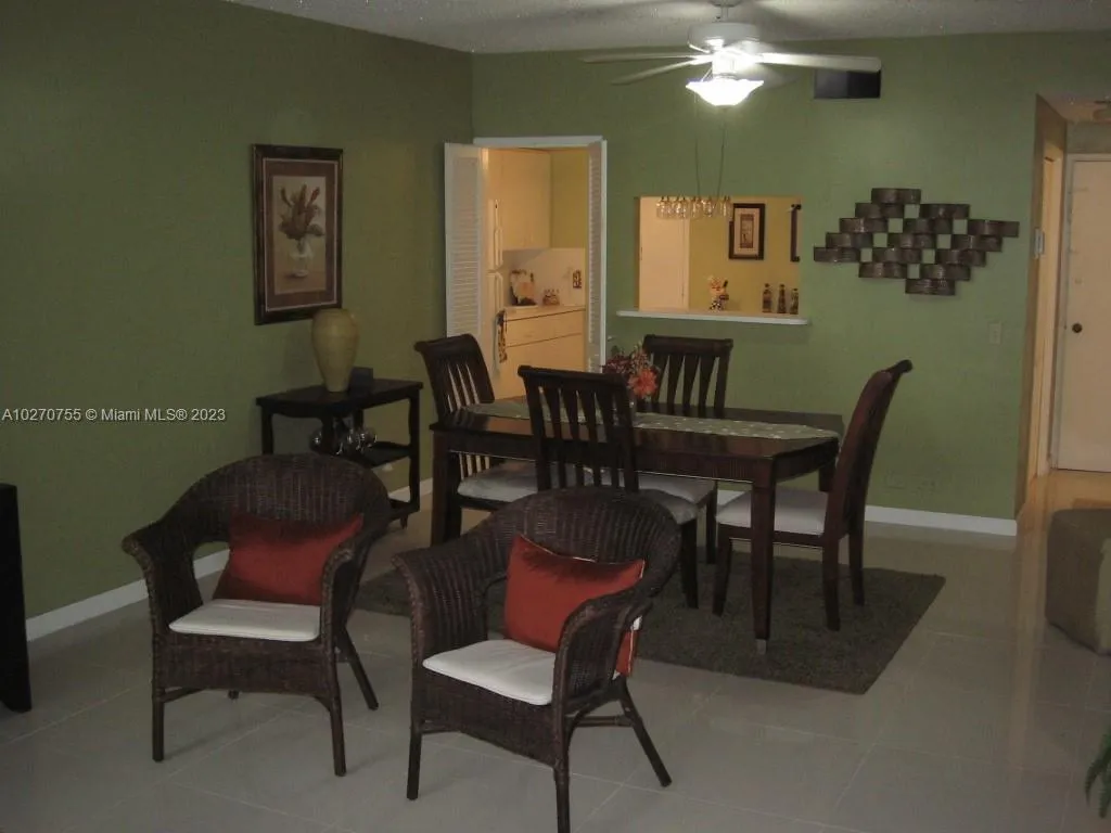 Vera Realty