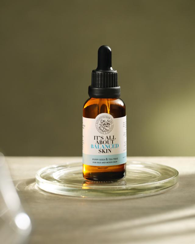 Масло для жирной и комбинированной кожи лица «Семена Мака &amp; Чайное Дерево»