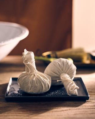 Массажный мешочек с лечебными травами (2 шт)