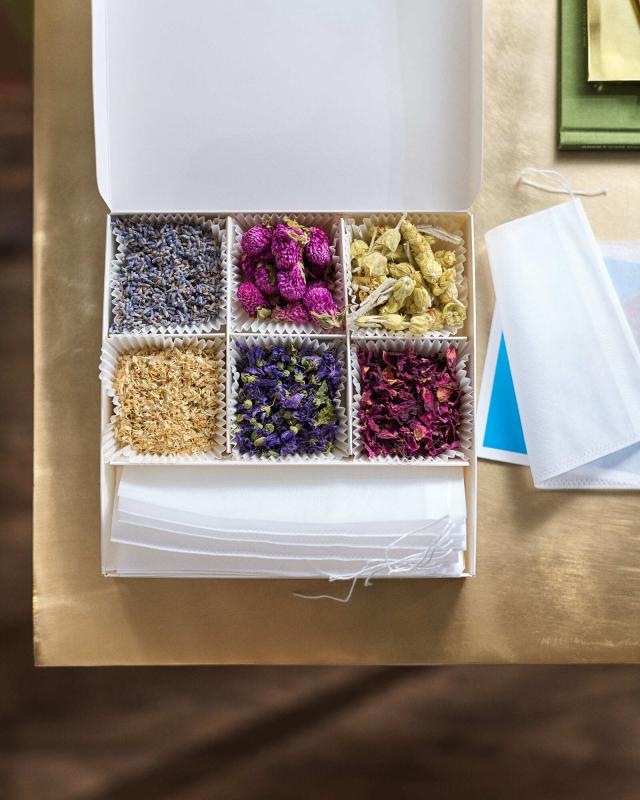 Чай для ванны в подарочной упаковке It’s all about magic moments