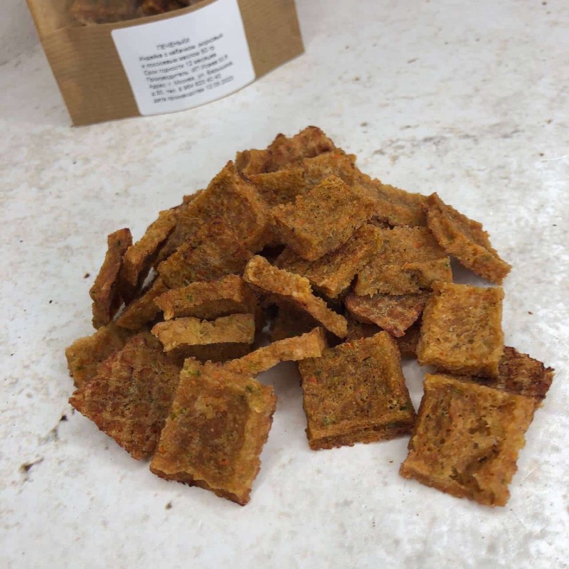 Печеньки из индейки с кабачком, морковью и лососевым маслом 50гр.