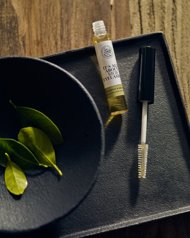 Масло для укрепления и ускорения роста ресниц и бровей «Брокколи &amp; Репей»