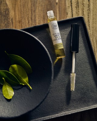 Масло для укрепления и ускорения роста ресниц и бровей «Брокколи &amp; Репей»