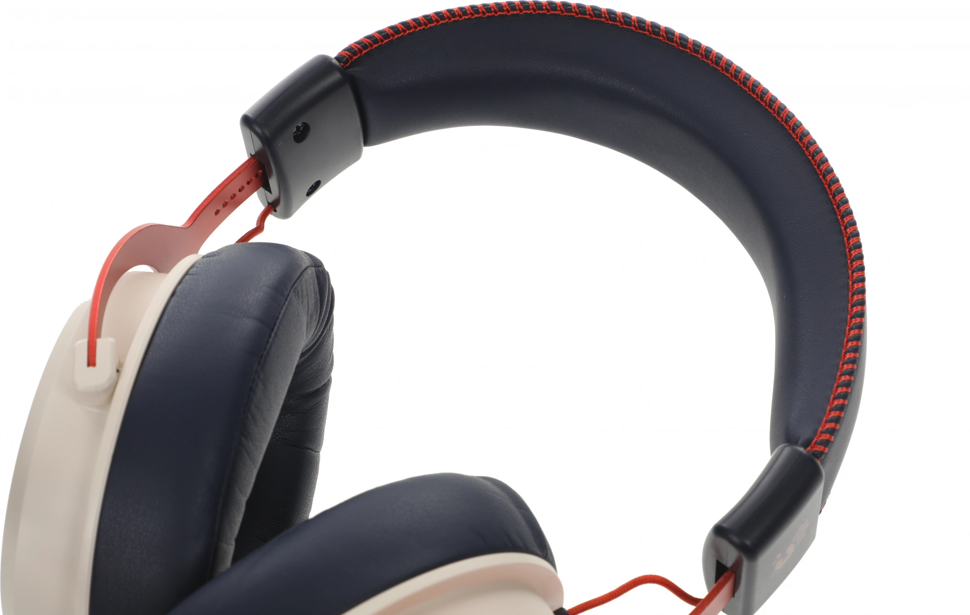 A4Tech Bloody M595 Renegade черный 2.3м мониторные USB (M595)