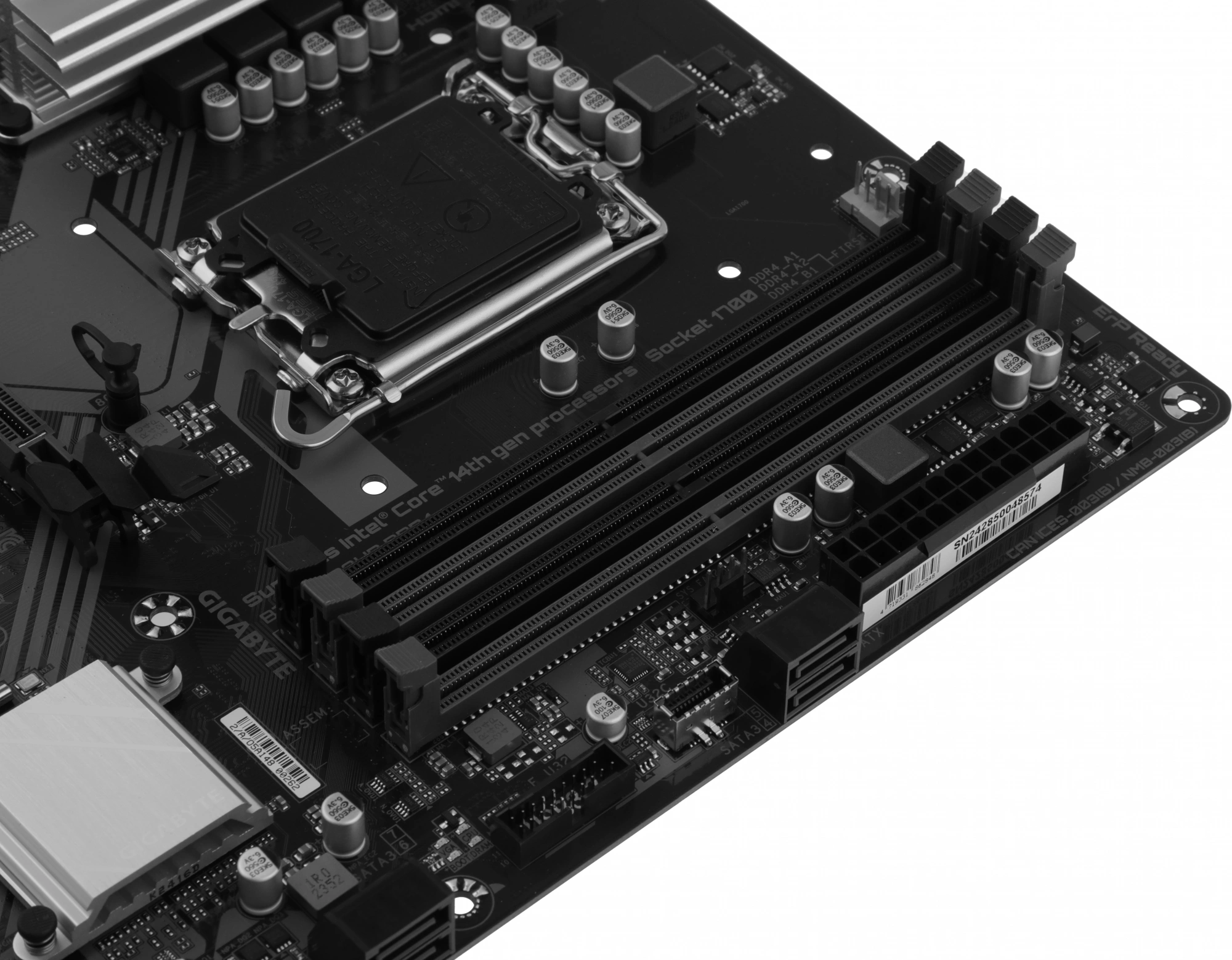 GIGABYTE B760M D3HP DDR4